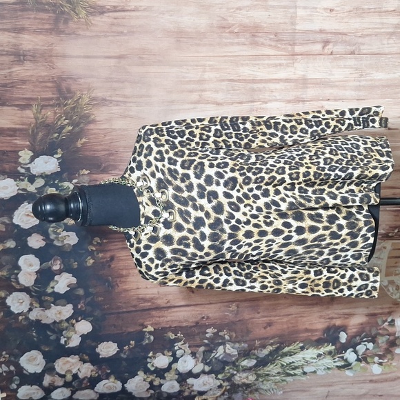 Chico's Tops - Chico's leopard print long sleeve top size 1